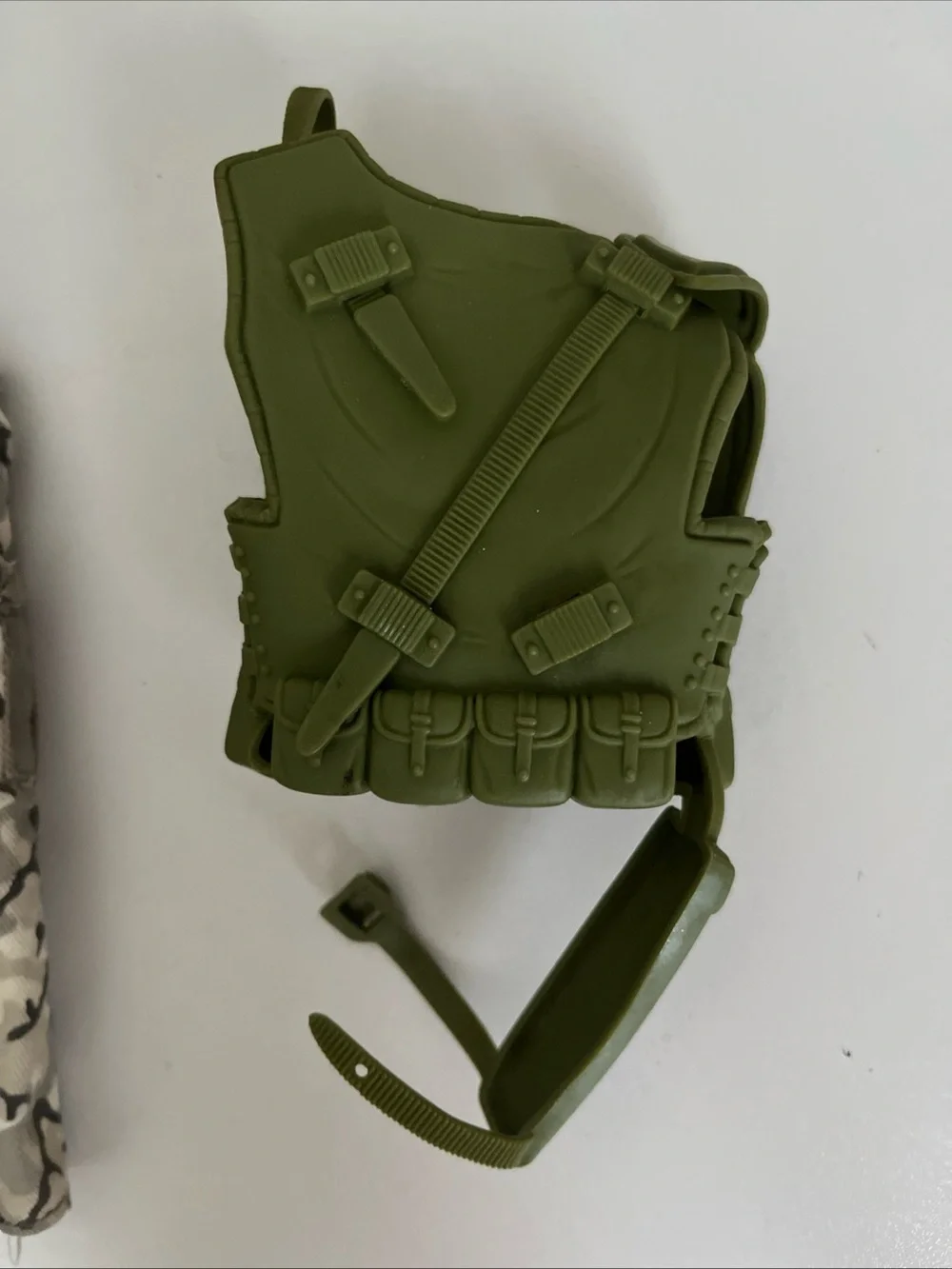 GI Joe Tactical Vest Olive Green & Brown Camo Pants 2 Piece